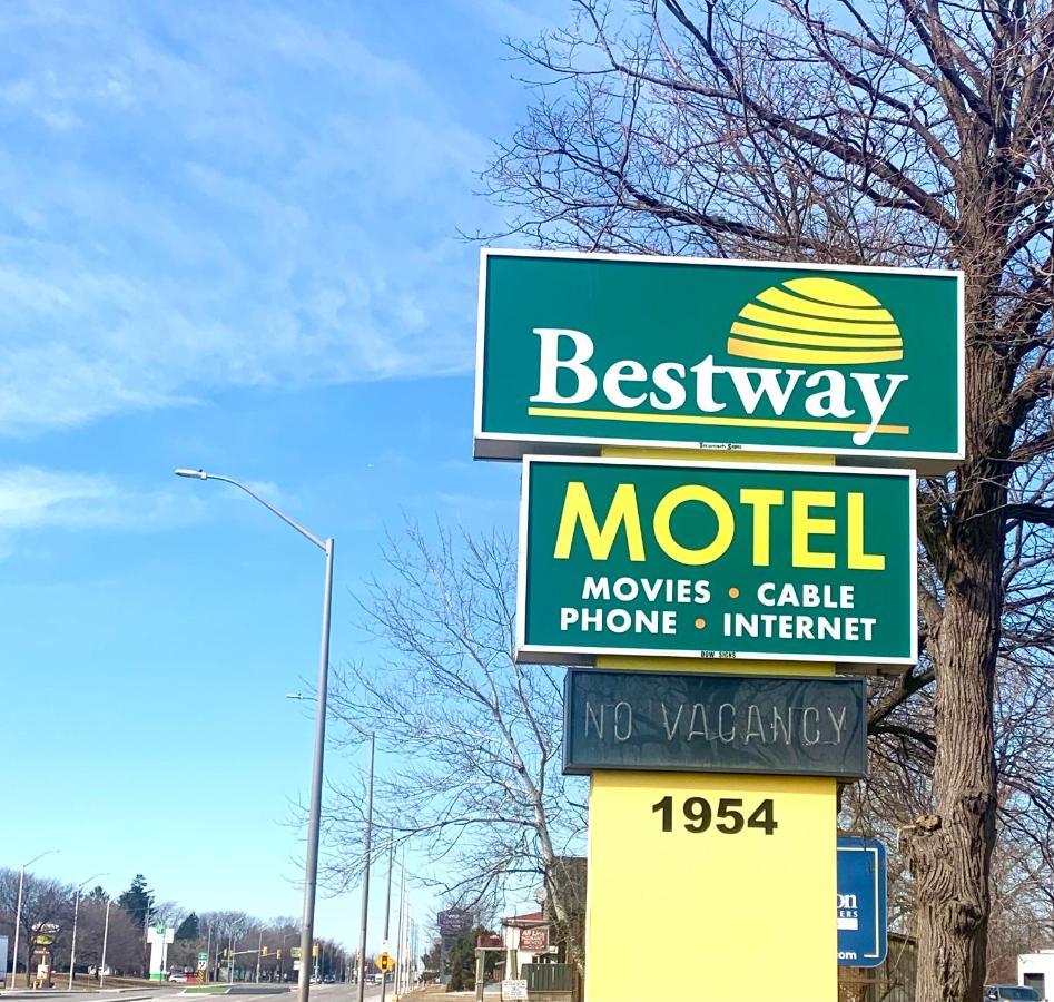 Bestway Motel Windsor Zewnętrze zdjęcie